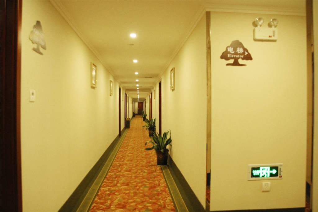 Greentree Inn Guangxi Yulin Jincheng Commercial Building Shell Hotel Экстерьер фото