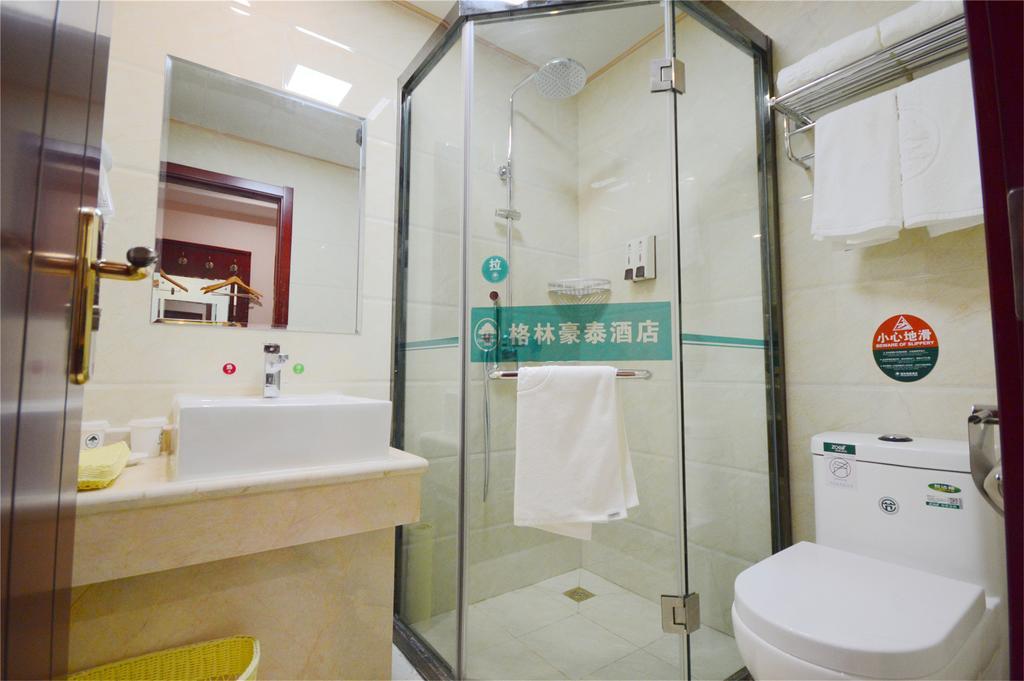 Greentree Inn Guangxi Yulin Jincheng Commercial Building Shell Hotel Экстерьер фото